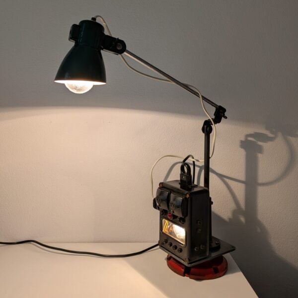 Lampă industrială de lucru cu distribuitor electric - imagine 3