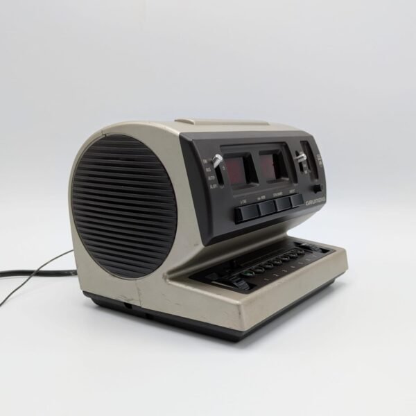 Grundig Sonoclock 550a '77-'78 - imagine 2