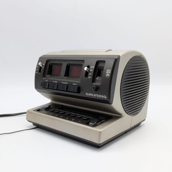 Grundig Sonoclock 550a '77-'78 - imagine 3