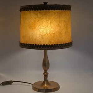 Lampă în stil clasic